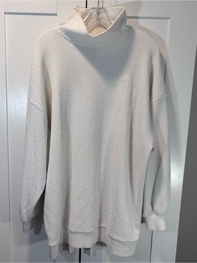 New Balance Cotton Blend White Textured Mock Neck Pullover Oversized Sweatshirt